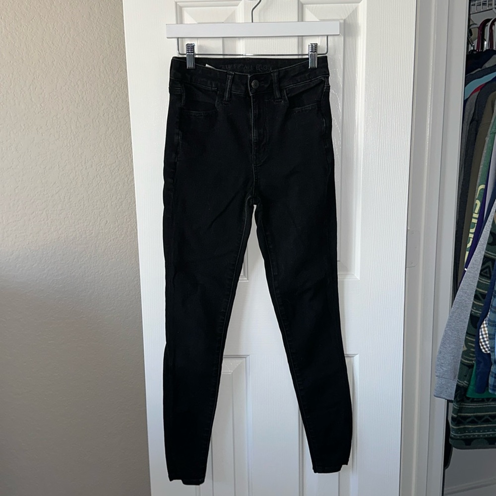 American Eagle Super High Rise Jegging